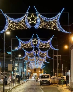 Lumières LED décoratives extérieures pour rues, pour la décoration des rues de Noël - Product Image 1