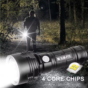Lampe <span class=keywords><strong>torche</strong></span> multifonctionnelle pour l'extérieur P70 <span class=keywords><strong>longue</strong></span> <span class=keywords><strong>portée</strong></span> haute puissance Lumen Lampe <span class=keywords><strong>torche</strong></span> à LED portable <span class=keywords><strong>rechargeable</strong></span> par USB Lampe de poche tactique - Product Image 5