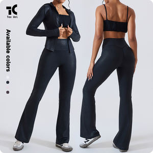 Ensemble trois pièces : <span class=keywords><strong>veste</strong></span> à capuche zippée effet <span class=keywords><strong>cuir</strong></span>, débardeur style bandeau et pantalon évasé sans coutures - Product Image 1