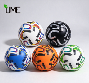 Ballon de football personnalisé avec logo imprimé, coloré, cousu à la machine, pour entraînement, matchs, sports de plein air et souvenirs promotionnels d'entreprise - Product Image 3