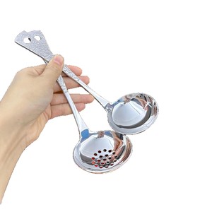 ช้อนซุป Hx สแตนเลสด้ามยาวทนทาน ทัพพีเสิร์ฟอาหารสำหรับร้านอาหารและใช้ในบ้าน - Product Image 2