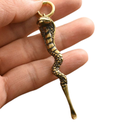 Meilleur prix Cuillère à oreilles Statue de la Liberté, Cuillère à oreilles serpent, Porte-clés, Jouet en laiton