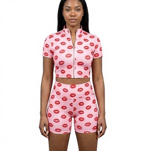 Ropa Deportiva Personalizada OEM, Conjunto Deportivo Estampado para Mujer, Top Corto con Cierre y Pantalones Cortos a Juego, para Gimnasio y Fitness - Product Image 1
