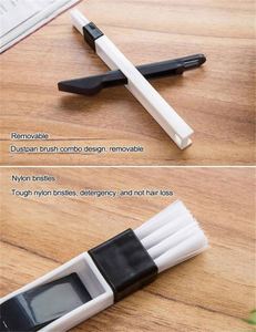 Brosse de nettoyage multifonctionnelle 2-en-1 pour fenêtres, portes et claviers, avec tête en microfibre et manche en plastique - Product Image 4