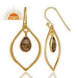 Magnifiques boucles d'oreilles pendantes en argent plaqué or indien, serties de labradorite, par un fabricant de bijoux - Product Image 3