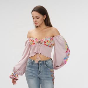 Ensemble deux pièces pour femmes, haut court en jean brodé à fleurs, rose, tendance, de qualité supérieure, vente chaude d'été - Product Image 4