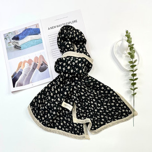 Nuevo chal plisado y arrugado con estampado de <span class=keywords><strong>flores</strong></span> pequeñas para bufanda cálida de algodón y lino para mujer - Product Image 2