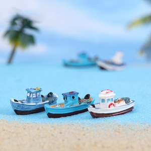 Miniatures <b>Simulated</b> Cartoon Yacht Cruise Ship Seaside Small Fishing Boat Mini Resin Craft Dolls for Fairy Garden Home Ornament - Product Image 5
