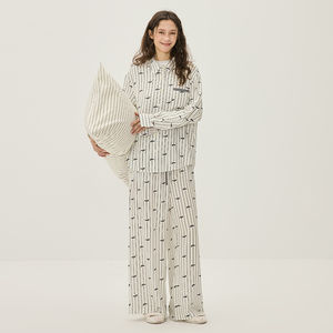 Set Pigiama da Donna in Fibra di Cellulosa 100% Traspirante con Stampa <span class=keywords><strong>Cartoni</strong></span> Animati, Morbido ed Elasticizzato per Dormire - Product Image 1