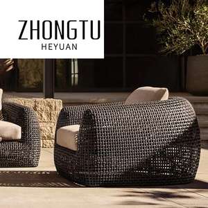 أثاث فناء فاخر من الراتان البلاستيكي للأماكن الخارجية في الهواء الطلق ، أثاث فناء خارجي مقاوم للماء ، أريكة حديقة ، حمام سباحة ، كراسي للاستلقاء تحت أشعة الشمس - Product Image 4