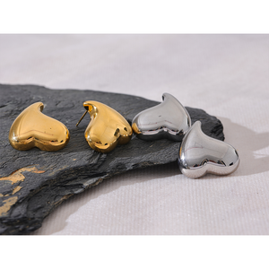 JINYOU 2949 Popular de acero inoxidable liso corazón amor Stud pendientes prevenir alergias Metal atractivo romántico joyería Bijoux - Product Image 3