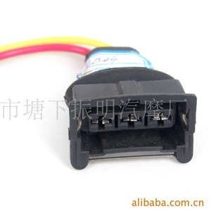 Cargador universal para coche Olt, conector USB tipo A para carga de automóviles y motocicletas - Product Image 5