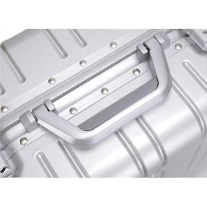 Ensemble de bagages personnalisé léger en aluminium moderne avec cadre entièrement métallique, roulettes pivotantes à 8 roues, serrure TSA, valises de voyage à roulettes 20 24 26 28 pouces - Product Image 5