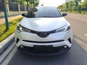 โตโยต้า <span class=keywords><strong>CHR</strong></span> เกียร์อัตโนมัติ <span class=keywords><strong>2.0</strong></span> เหมาะสำหรับสภาพถนนในแอฟริกา - Product Image 4
