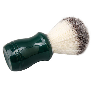 Nouvelle brosse à raser manuelle pour homme en vert avec manche en plastique et poils en nylon doux, adaptée à l'utilisation avec <span class=keywords><strong>de</strong></span> la mousse à raser - Product Image 1