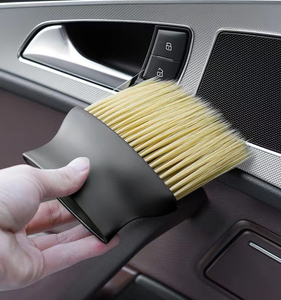 Cepillo de Limpieza Interior para Auto, Cepillo Suave para Eliminar Polvo de Rejillas y Ventilaciones, Herramienta de Lavado de Autos - Product Image 4