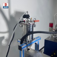Machine de mélange automatique UV pour résine époxy, colle statique et moulage de stickers en relief et de tapis en cristal
