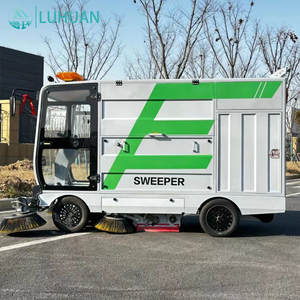 آلة كنس أرضية كهربائية مغلقة بالكامل ذات أربع عجلات، آلة تنظيف سيارات بفرشاة دوارة عالية الكفاءة - Product Image 2