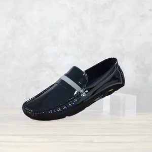 YIHE New Model Premium Leather Loafers for Men Casual & Formal Slip-On Dress Shoes with Tassels Flat Design Made Suede-Wholesale