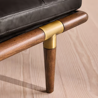 Chaise longue moderne du milieu du siècle en chêne massif, écologique, avec dossier inclinable, en cuir noir capitonné, banquette de salon avec coussin de soutien pour chambre à coucher