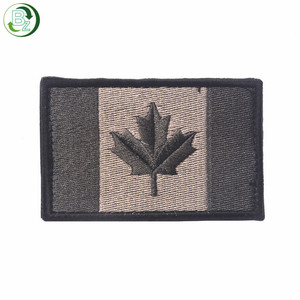 Personalizado Canadá Bandeira Bordado Emblema Mochila Tática Patches com Gancho e <span class=keywords><strong>Loop</strong></span> - Product Image 2