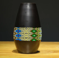 Vase de style éthiopien napperon décoratif en tissu ceinture de chaise cravates chemin de table pour la décoration de mariage et d'événements