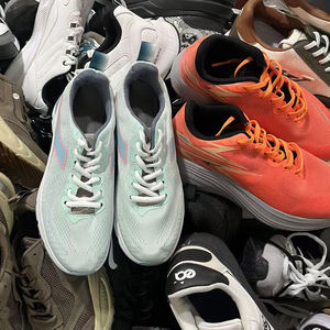 L01 Şık Erkek Spor Ayakkabıları Hafif Nefes Alabilen Spor Ayakkabılar Yumuşak Tabanlı Trend Günlük Spor Ayakkabılar Erkek Çocuklar İçin Stokta - Product Image 4