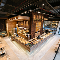 Vintage Holz Luxus Maßgefertigte Bäckerei-Vitrine Multifunktionale Gebäck-Auslagevitrine LED-Beleuchtung Umweltfreundliche Komplette Bäckerei-Einrichtung