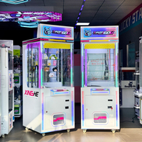 Machine à monnayeur à prix gagnants Naughty Dog pour parcs d'attractions, magasins et centres commerciaux, 1 joueur, garantie 1 an, 110/220V, personnalisable