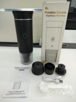 Machine à expresso portable sans fil avec design compact pour le camping, les voyages, l'aventure et l'utilisation quotidienne de café en déplacement