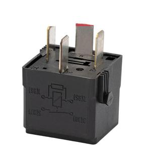 รีเลย์ปั๊มน้ำมันเครื่องเมอร์เซเดส-เบนซ์ A0009828023 สำหรับรุ่น W204 W205 อะไหล่ทดแทน - Product Image 2