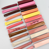 Kit Lèvres en Gros 2-en-1 : Rouge à Lèvres Liquide Longue Tenue, Brillant à Lèvres Végétalien et Crayon à Lèvres – Marque Privée
