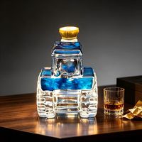 Bouteille en verre en forme de tracteur bleu 500 ml – Contenant fantaisie pour spiritueux en forme de véhicule – Bouteille créative pour whisky et vodka en forme de machine agricole