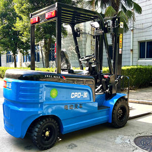 Carretilla elevadora con batería de litio aprobada por CE, 1,5 toneladas, 2 toneladas, 3 toneladas, 3,5 toneladas, 5 toneladas, carretilla elevadora eléctrica multiusos con neumático sólido - Product Image 4