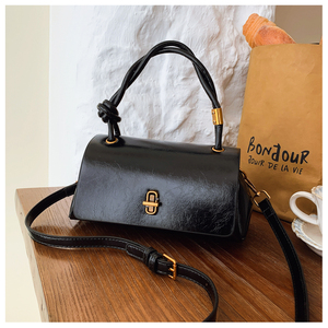 Sac carré vintage <span class=keywords><strong>Euro</strong></span>-Américain 2026, design <span class=keywords><strong>de</strong></span> niche, sac à bandoulière, nouveau sac bandoulière pour femme hiver - Product Image 4