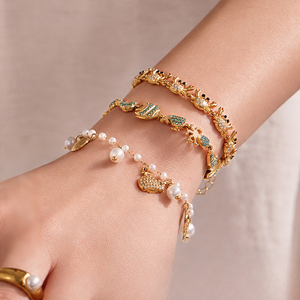 Fashion Sea Animal <b>Crab</b> Charm Bracelet Sparkling Zircon <b>Decor</b> DIY Custom Pendant Waterproof Stainless Steel Gold Plated Bracelet - Product Image 2