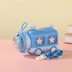 Linda taza infantil con forma de autobús, botella de agua de plástico reutilizable sin BPA para niños, para viajes y la escuela, con pajita. - Product Image 6