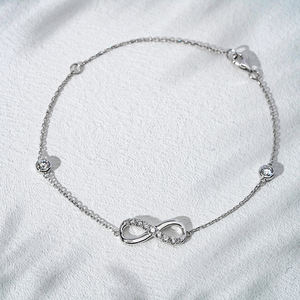 Starsgem-Bracelet de luxe en or blanc 18 carats unisexe de 0.6ct 2mm et 3.7mm avec diamants de laboratoire taillés en brillant - Product Image 1