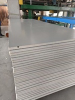 Panneau en mousse phénolique rectangulaire bicolore facile à traiter - Design moderne imperméable pour hôpitaux et écoles