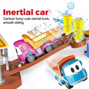 Juego de Simulación de Lavado de Autos con Pista de Plástico y 2 Autos de Fricción para Niños - Product Image 5
