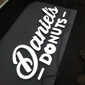 ป้ายไฟด้านหน้า3D ป้ายไฟ LED แบบกำหนดเองป้ายโลโก้ติดผนังเรืองแสงป้ายตัวอักษรอะคริลิก3D แบบกำหนดเอง - Product Image 3