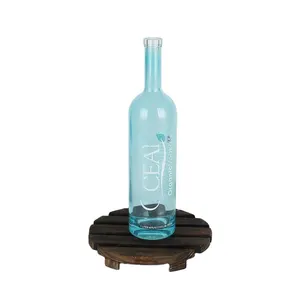 Factory Produce 1.75 Liter Large Liquor Bottle Brandy Vodka Wine Glass Bottle Spirit Alcohol Bottle with cork