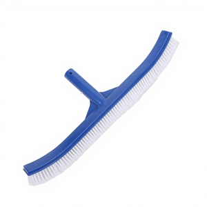 Precio Directo de Fábrica: Cepillo Curvo Resistente para Piscinas de 18 Pulgadas, Color Azul, para Esquinas y Escalones de Piscinas - Product Image 6