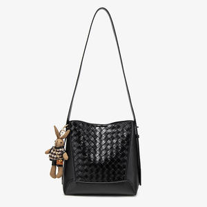 Bolsos de Hombro Tejidos de Piel Sintética Estilo 2026, Bolsos de Gran Capacidad, Bolsos Cruzados Tipo Cubo para Mujer - Product Image 5