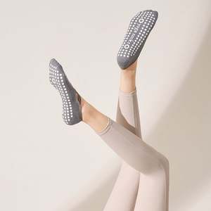 Short Round-toe Cross-strapped Anti-slip Yoga Socks Ballet-style <b>Pilates</b> Socks for Fitness and Sports - Product Image 4