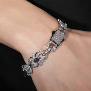 สร้อยคอแบบโซ่ลายผีเสื้อ Uwin ประดับเพชร CZ สีชมพูและสีน้ำเงินทรงมาร์ควิส ดีไซน์ฮิปฮอป รูปดอกไม้ สำหรับผู้หญิงและผู้ชาย - Product Image 4