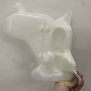 ใช้งานร่วมกับขวดสเปรย์ฉีดน้ำทำความสะอาดกระจกสมาร์ท 451 รุ่น 4518600260  ถังพลาสติกสำหรับน้ำยาล้างกระจก - Product Image 1