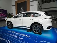 Nouveau modèle 2025 Changan CS75 Plus SUV 1.5T R19 Transmission automatique Traction avant Sièges en cuir Conduite à gauche Euro VI Essence/Pétrole