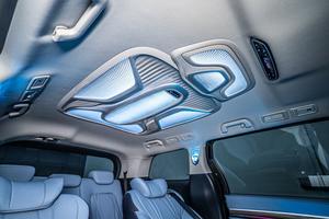 Trône de cristal ensoleillé 2.0Plus siège de voiture de luxe personnalisé <span class=keywords><strong>VIP</strong></span> inclinable sièges de capitaine pour Kia Carnival - Product Image 4