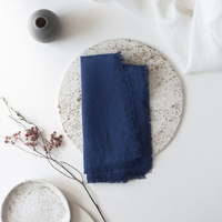 Serviettes de table rustiques en coton et lin à bords frangés, réutilisables et lavables pour fête prénuptiale